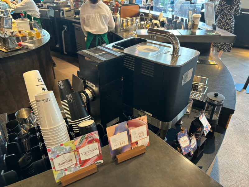 バキュームプレスという独自の抽出ができるコーヒーマシン「クローバー」