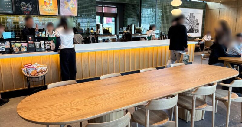 スターバックス 尼崎立花店 店内の様子