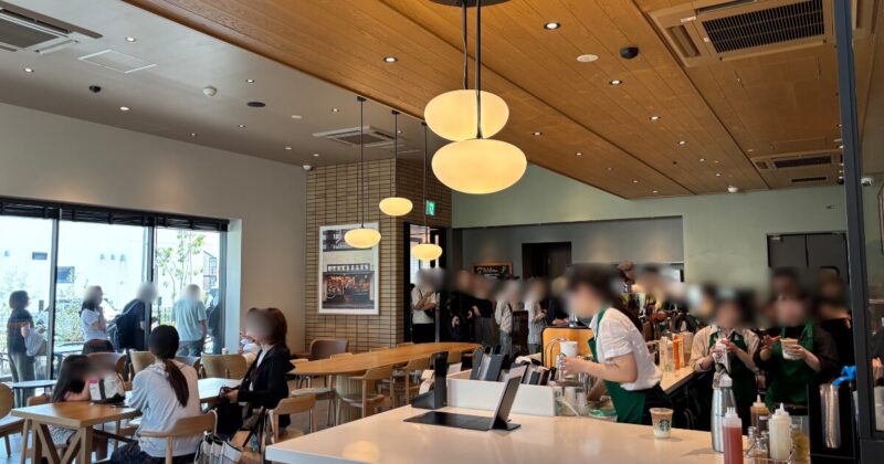 スターバックス 尼崎立花店 店内の様子