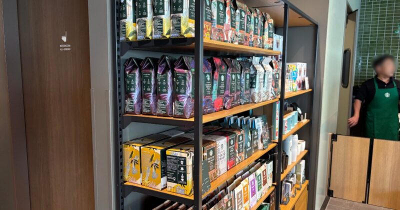 スターバックス コーヒー 尼崎立花店のMD棚